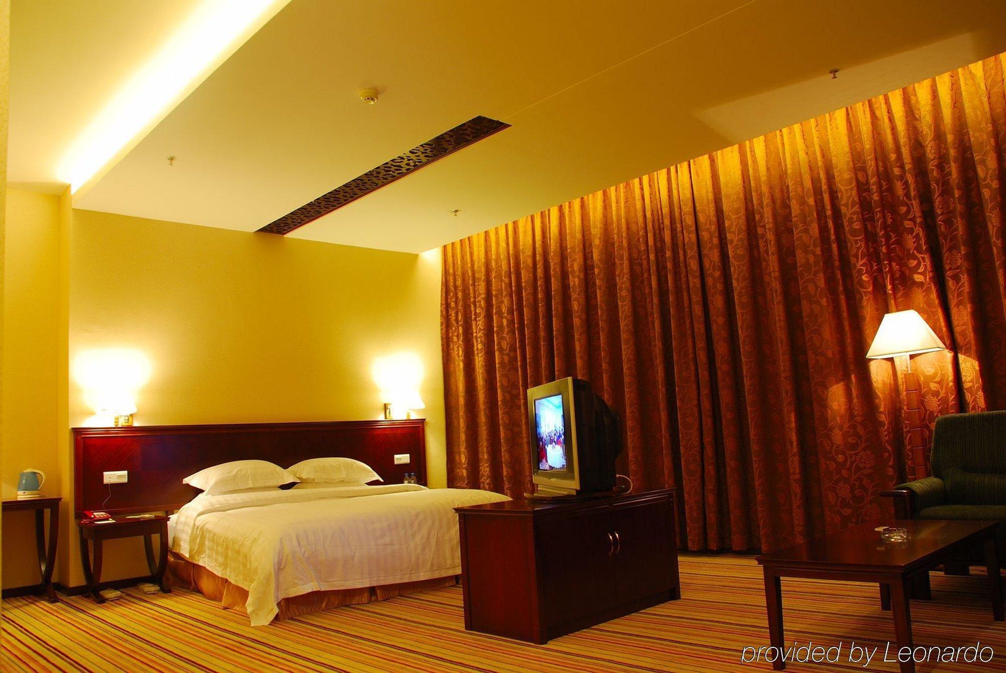 Vienna Hotel Guangzhou Shaheding Metro Station Buitenkant foto