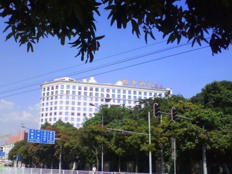 Vienna Hotel Guangzhou Shaheding Metro Station Buitenkant foto